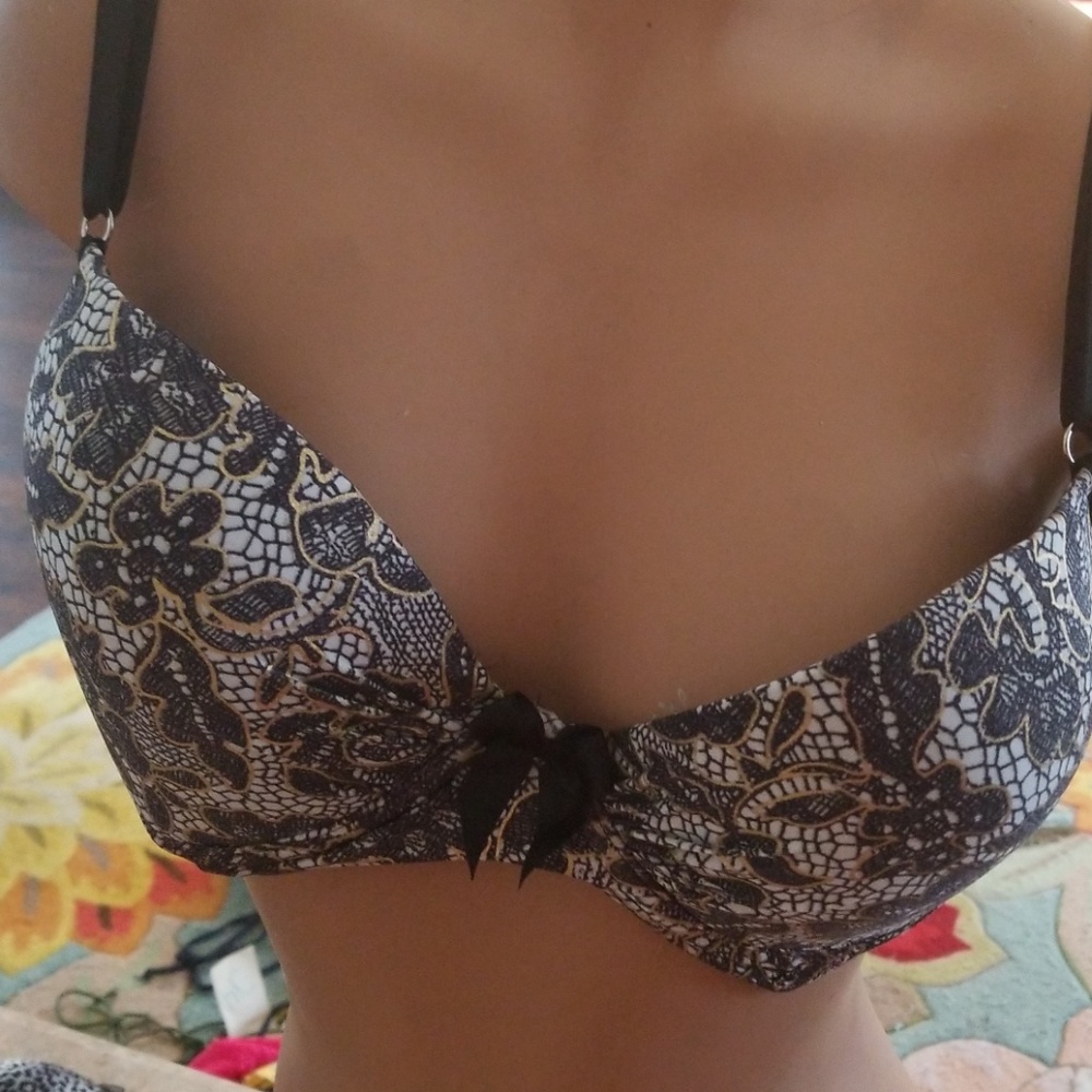 Bra